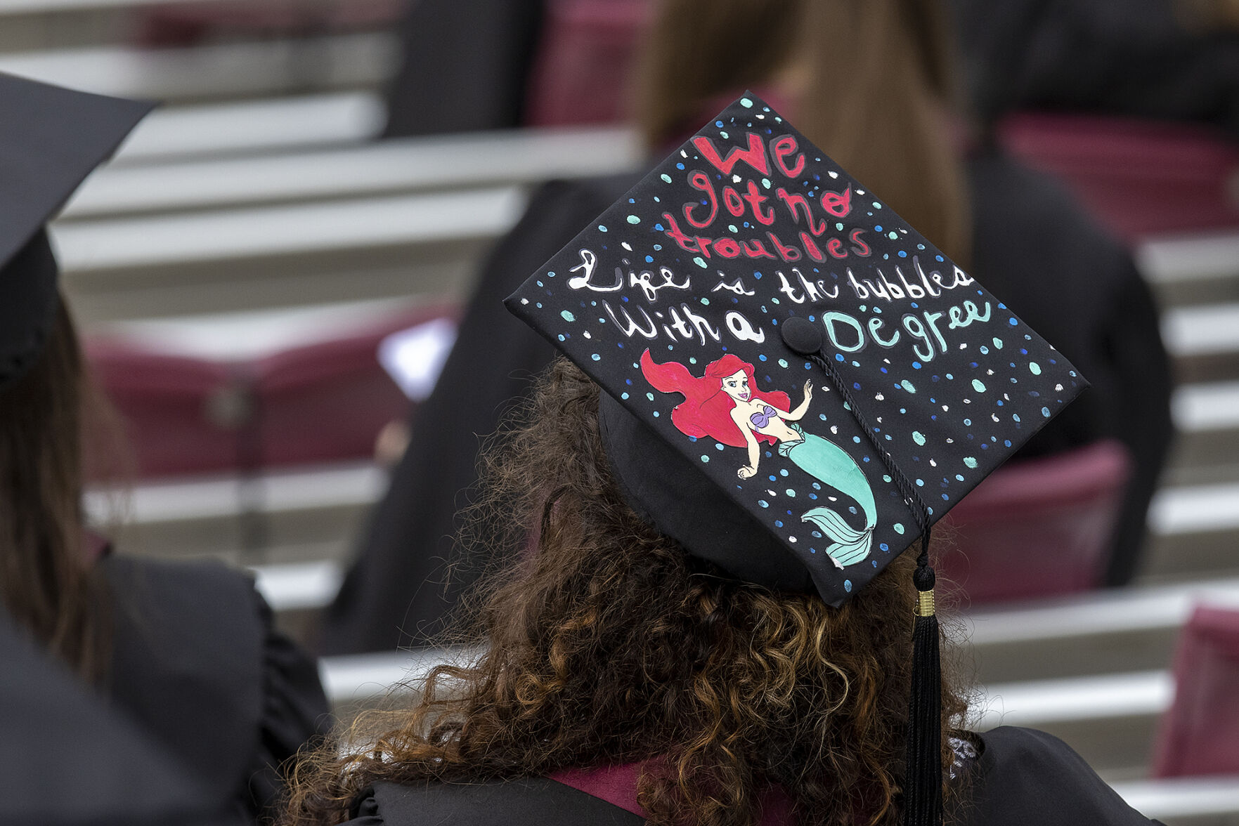Makeup graduation